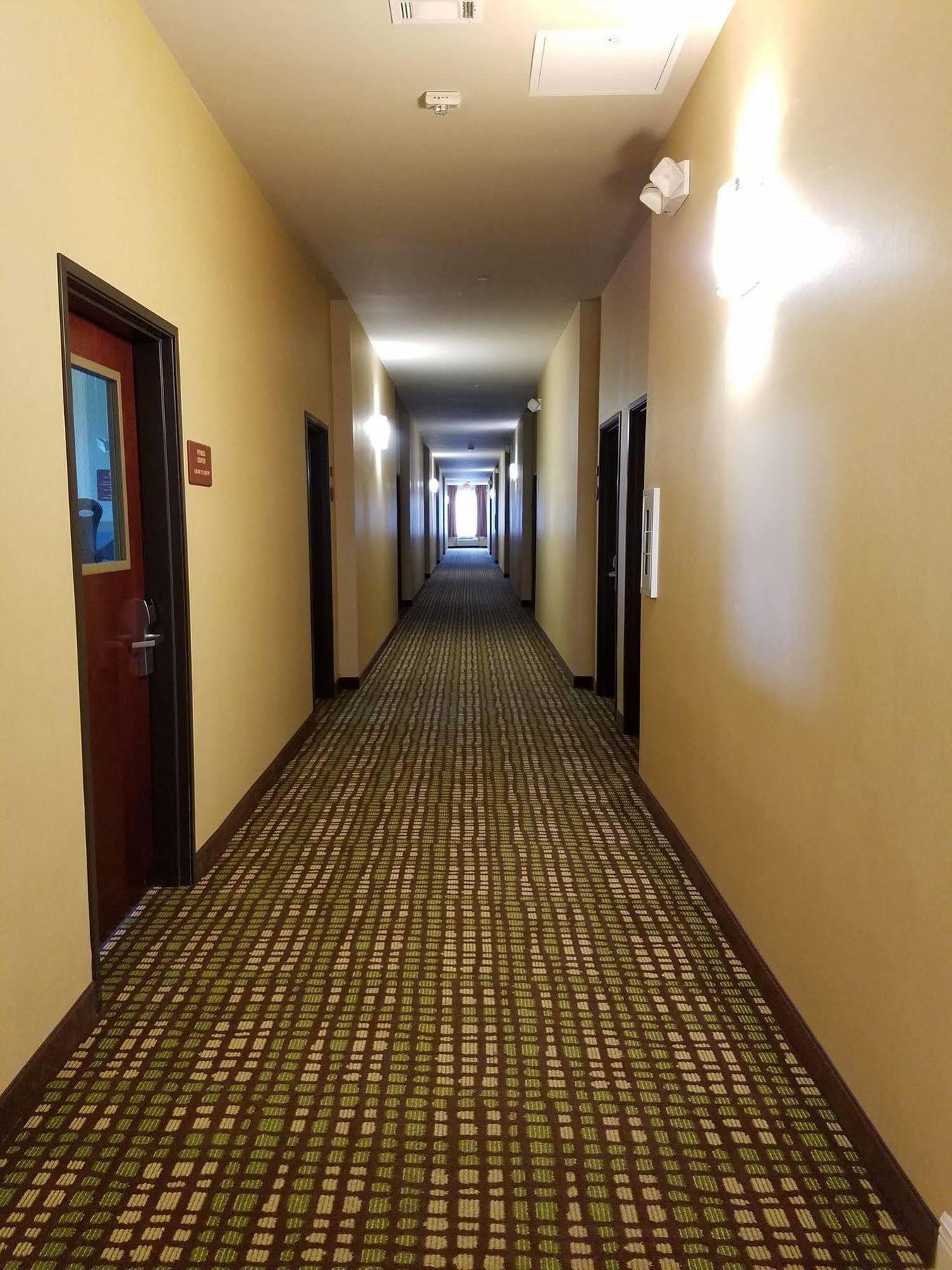 Baymont By Wyndham Hotel